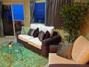 1326987824 sofa view 63.9